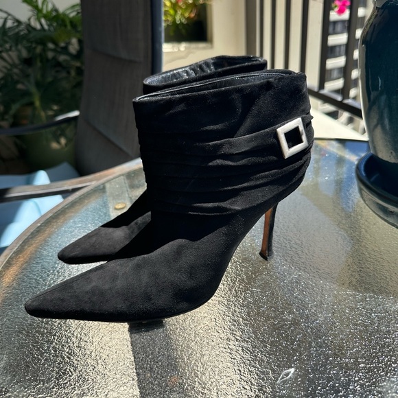 * Jimmy Choo Suede Booties Size 39.5 in GREAT Condition! - Picture 3 of 8